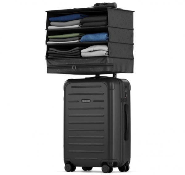 Solgaard Lite Carry-On Closet Slider